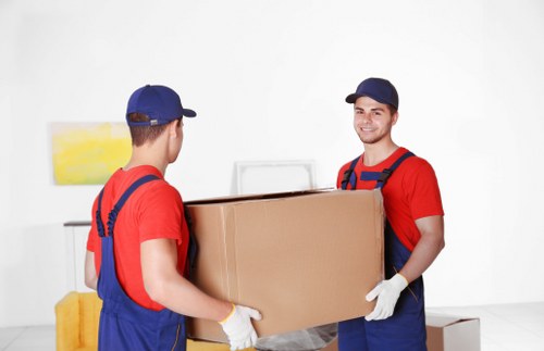 Flexible mobile storage solution for homes in Farringdon