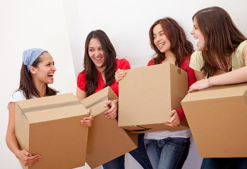 Secure long-term storage units in Farringdon for household and business items